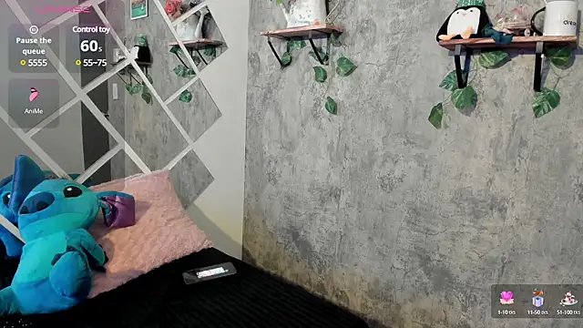 Snapshot of Megan_sophia2 chatting on March 4, 1:28 pm Megan sophia2 online show from March 4, 1:28 pm