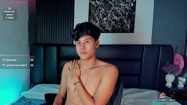 RaidenBoy1 online show from January 24, 1:56 am