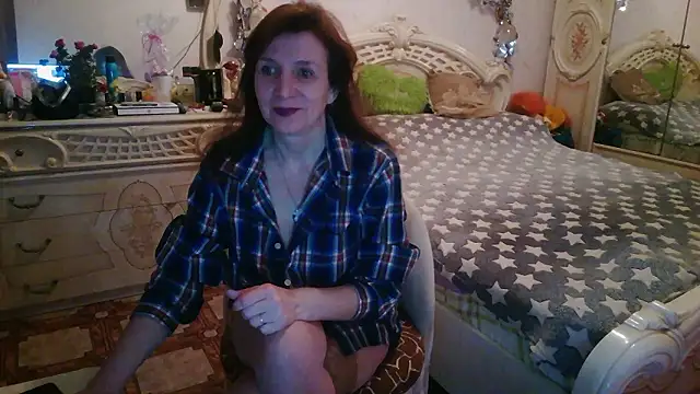Snapshot of Debra_Phoenix chatting on February 21, 6:10 pm Debra Phoenix online show from February 21, 6:10 pm