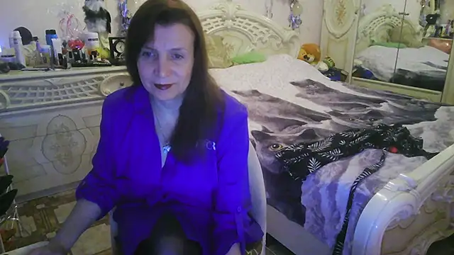 Snapshot of Debra_Phoenix chatting on July 9, 10:31 pm Debra Phoenix online show from July 9, 10:31 pm