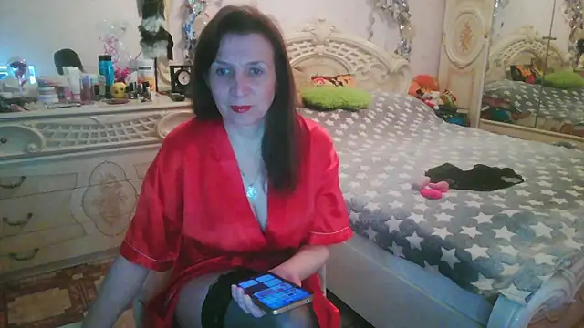 Debra Phoenix online show from June 2, 10:32 pm