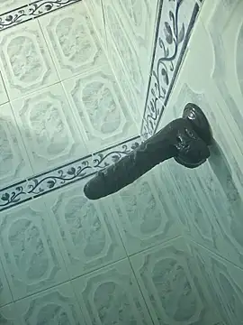 Snapshot of GoddessCarrie chatting on November 6, 5:00 am GoddessCarrie online show from November 6, 5:00 am