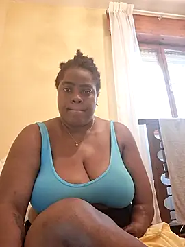 Snapshot of GoddessCarrie chatting on July 15, 1:29 pm GoddessCarrie online show from July 15, 1:29 pm