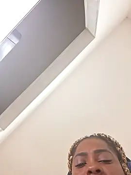 Snapshot of GoddessCarrie chatting on February 6, 4:41 am GoddessCarrie online show from February 6, 4:41 am