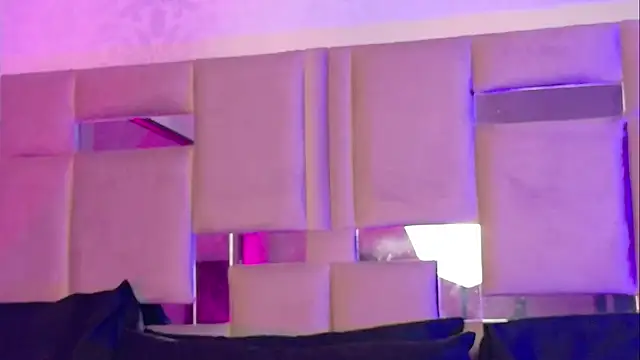 natacha  black  online show from January 17, 6:00 pm