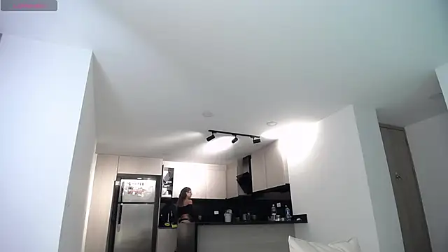 varenkaivanova 22 online show from March 27, 1:58 am