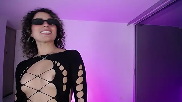 varenkaivanova 22 online show from April 21, 4:41 am