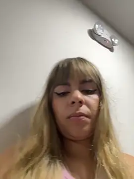 gabyfoxster online show from April 5, 1:23 am