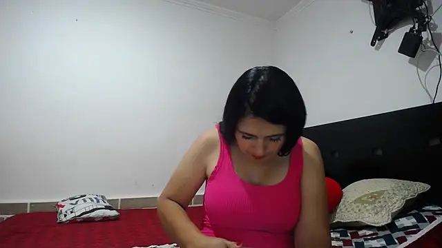 princehermosa44 online show from May 2, 7:41 pm