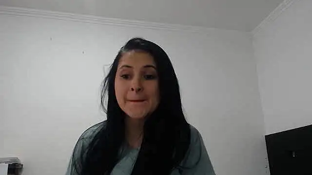 princehermosa44 online show from May 14, 3:20 pm