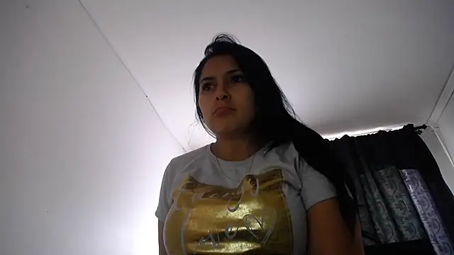 Snapshot of princehermosa44 chatting on November 2, 6:46 pm princehermosa44 online show from November 2, 6:46 pm