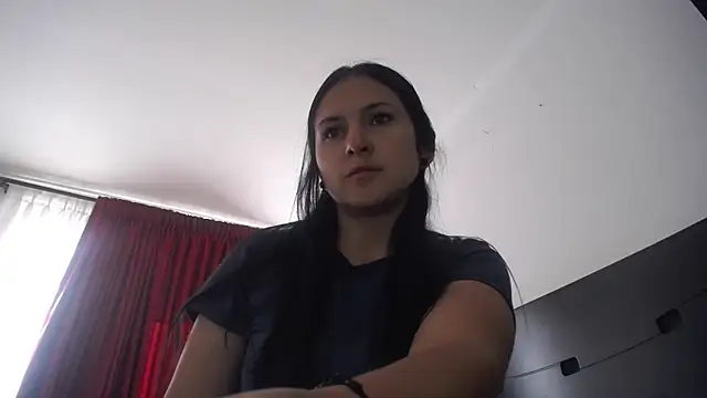 princehermosa44 online show from March 25, 9:24 pm