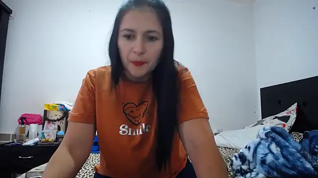 Snapshot of princehermosa44 chatting on February 14, 6:41 pm princehermosa44 online show from February 14, 6:41 pm