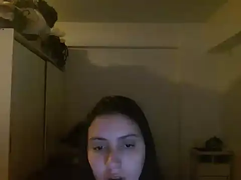 Snapshot of xBubblyBarbiexx chatting on September 10, 3:05 am xBubblyBarbiexx online show from September 10, 3:05 am