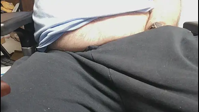thickdaddy59 online show from March 3, 3:46 am