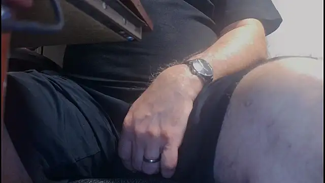thickdaddy59 online show from July 6, 3:35 am