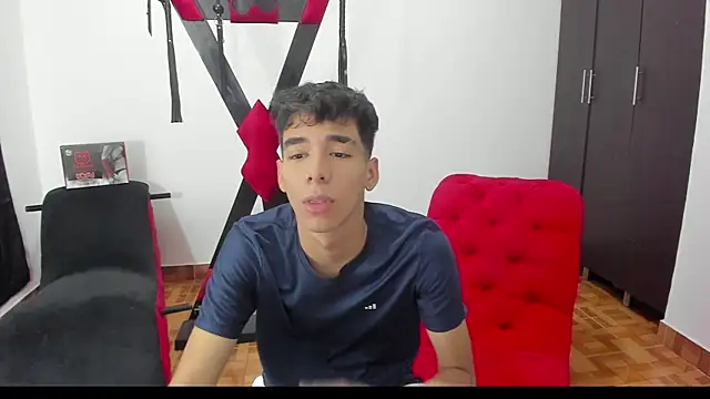 Harry LatinBoy online show from January 10, 11:18 pm