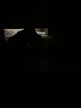 Snapshot of Fuckboy4public chatting on December 19, 1:18 pm Fuckboy4public online show from December 19, 1:18 pm