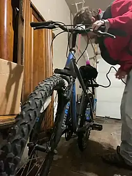 Snapshot of Fuckboy4public chatting on January 2, 5:57 am Fuckboy4public online show from January 2, 5:57 am