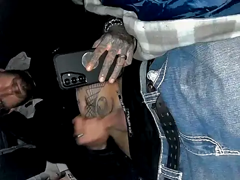 Snapshot of Fuckboy4public chatting on October 30, 10:57 am Fuckboy4public online show from October 30, 10:57 am