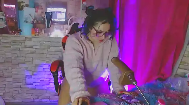 Meg4n 420 online show from February 12, 9:52 am
