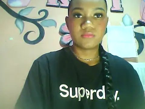 Snapshot of Fariana01 chatting on February 7, 9:04 pm Fariana01 online show from February 7, 9:04 pm