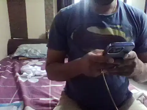 Sandy 1692 online show from February 18, 7:10 am