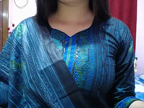 taisina online show from February 5, 3:52 pm