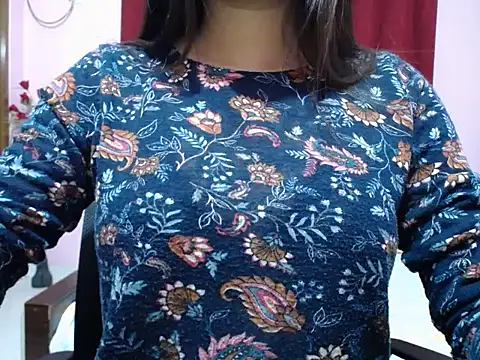 taisina online show from February 24, 2:29 pm