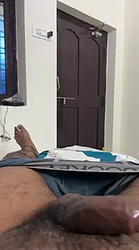 aprivateguy online show from December 17, 5:18 am