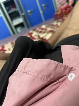 aprivateguy online show from February 25, 10:59 am