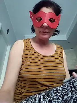 Vagabondainnamorata online show from April 3, 4:13 pm