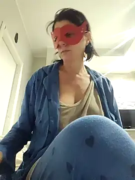 Vagabondainnamorata online show from November 15, 4:05 am