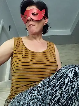 Vagabondainnamorata online show from April 2, 3:41 pm