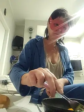 Vagabondainnamorata online show from November 5, 4:37 am