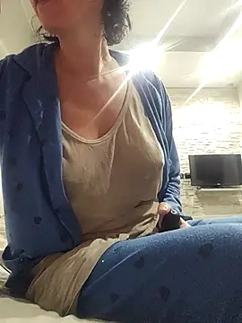 Vagabondainnamorata online show from November 28, 4:12 am