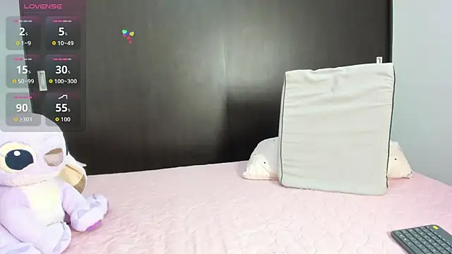 Hannah Baileyy online show from February 26, 9:37 pm