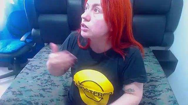 Snapshot of XxMiaSexxyHotxX chatting on November 7, 1:37 pm XxMiaSexxyHotxX online show from November 7, 1:37 pm