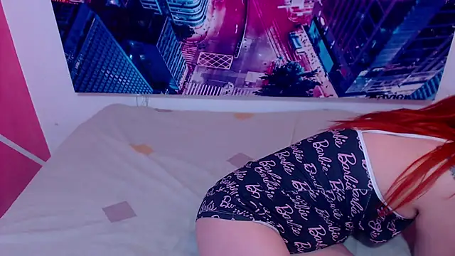 Snapshot of XxMiaSexxyHotxX chatting on November 21, 2:16 pm XxMiaSexxyHotxX online show from November 21, 2:16 pm