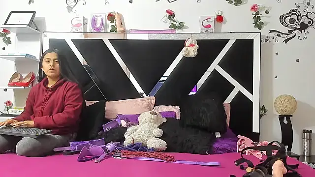 abby eemily online show from September 9, 12:03 pm