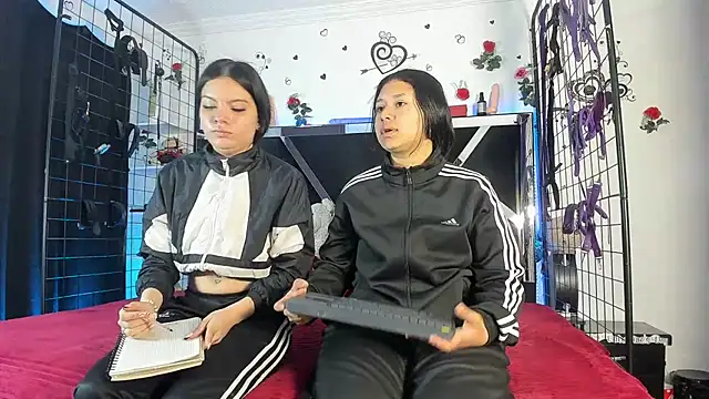 abby eemily online show from November 17, 12:20 pm