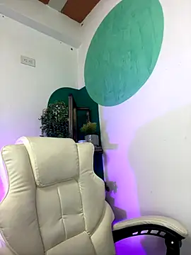 LollaByer online show from November 21, 9:03 pm