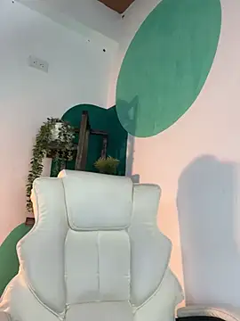 LollaByer online show from February 19, 9:12 pm