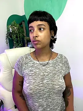 LollaByer online show from November 26, 9:04 pm