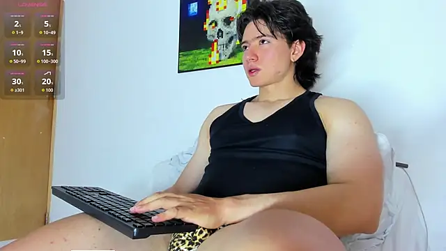 Snapshot of AngelBennet_ chatting on June 18, 10:26 pm AngelBennet online show from June 18, 10:26 pm