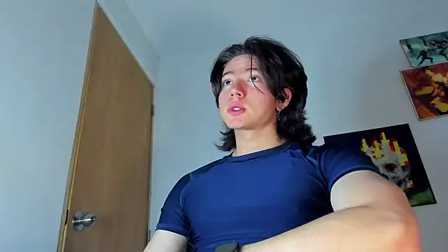 Snapshot of AngelBennet_ chatting on October 23, 10:52 pm AngelBennet online show from October 23, 10:52 pm