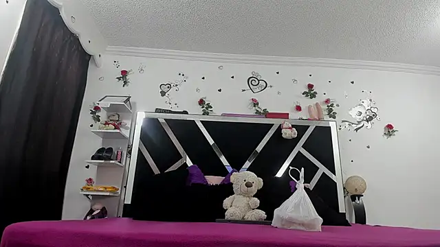 thedream girls online show from November 5, 12:08 pm