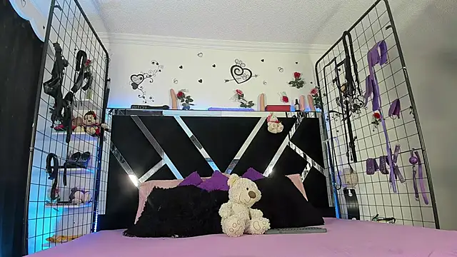 thedream girls online show from November 15, 12:09 pm