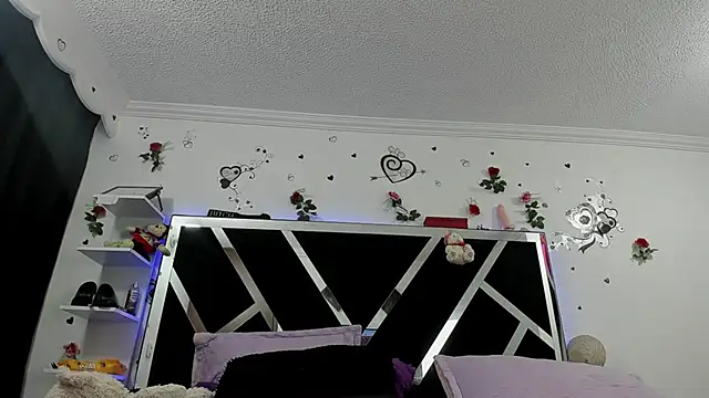 thedream girls online show from October 31, 12:18 am