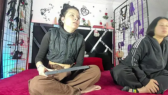 thedream girls online show from November 20, 12:06 pm